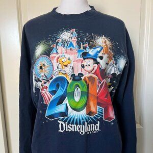 Disney Disneyland 2014 Castle Long Sleeve Crew Neck Sweatshirt Sweater Medium